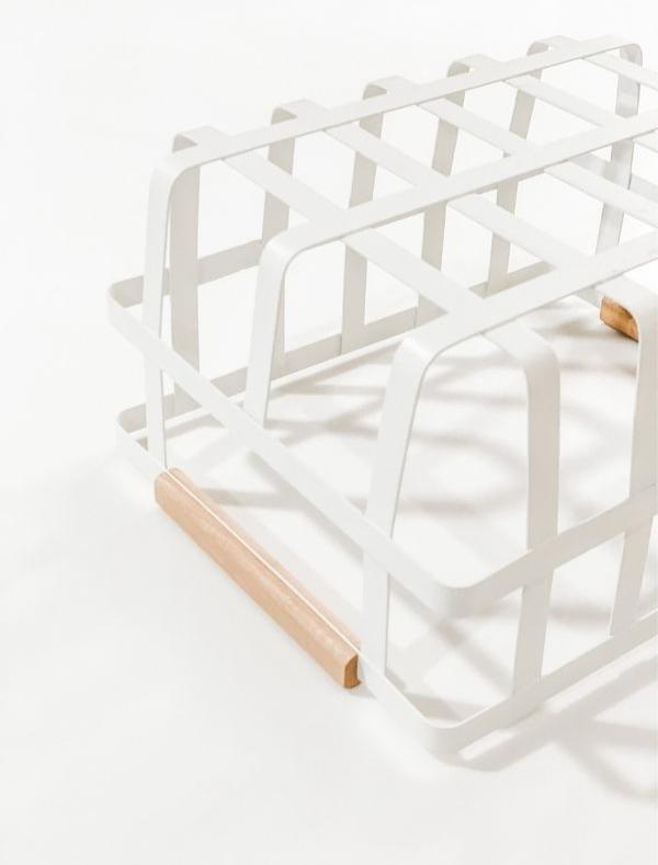 NORWAY Scandi Metal Basket with Metal Clip