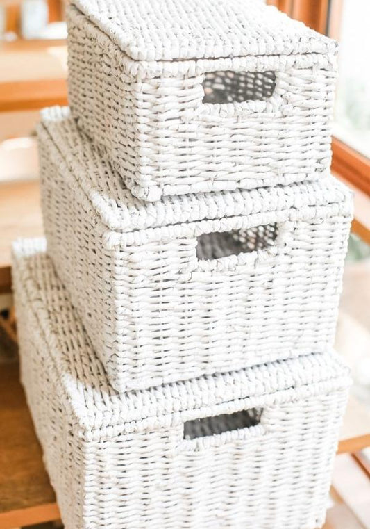 HAMPTON White Sand Seagrass Baskets with Lids